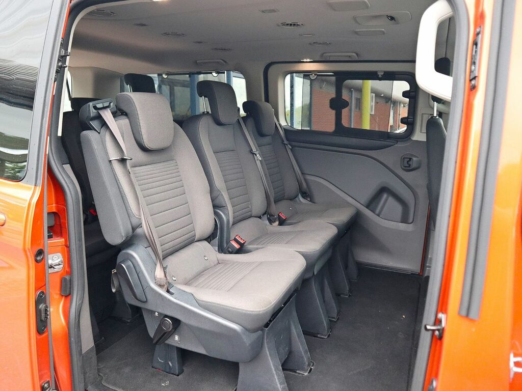 Ford Tourneo Custom 2.0 Ecoblue 130Ps Lr 8 Seater Zetec Black #4