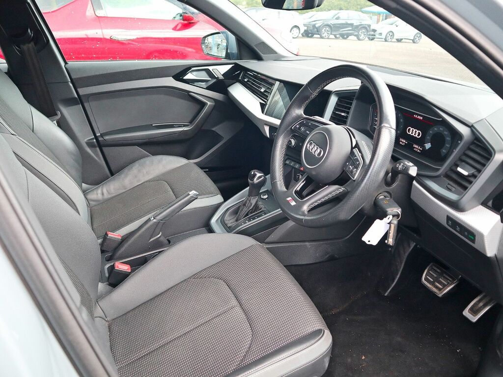 Audi A1 1.0 S Line 30 Tfsi Sportback S-tronic FP22LCU Grey #3