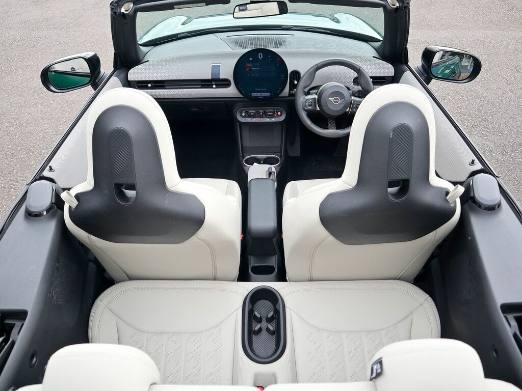 Mini Convertible Cooper C Exclusive Steptronic Green #4