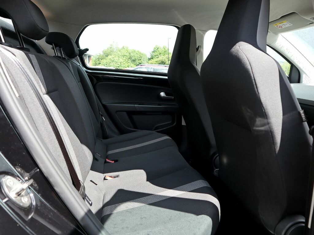 Volkswagen Up High Up Black #4