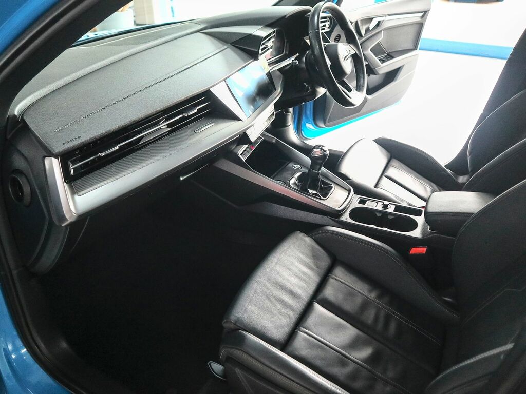 Audi A3 1.0 S Line 30 Tfsi NU23JFX Blue #4