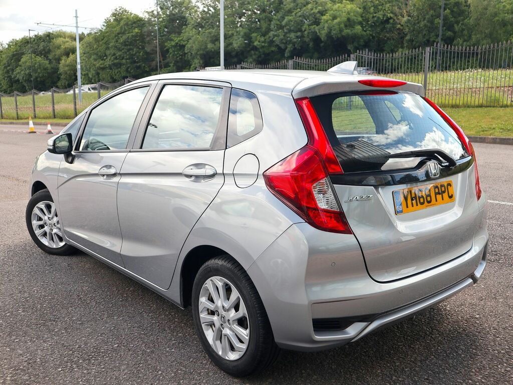Honda Jazz Se I-vtec Silver #2