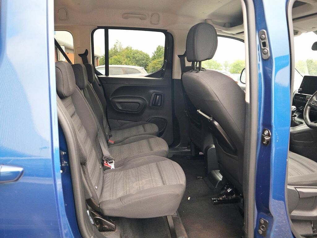 Vauxhall Combo Life Se Xl Turbo D Blue #4