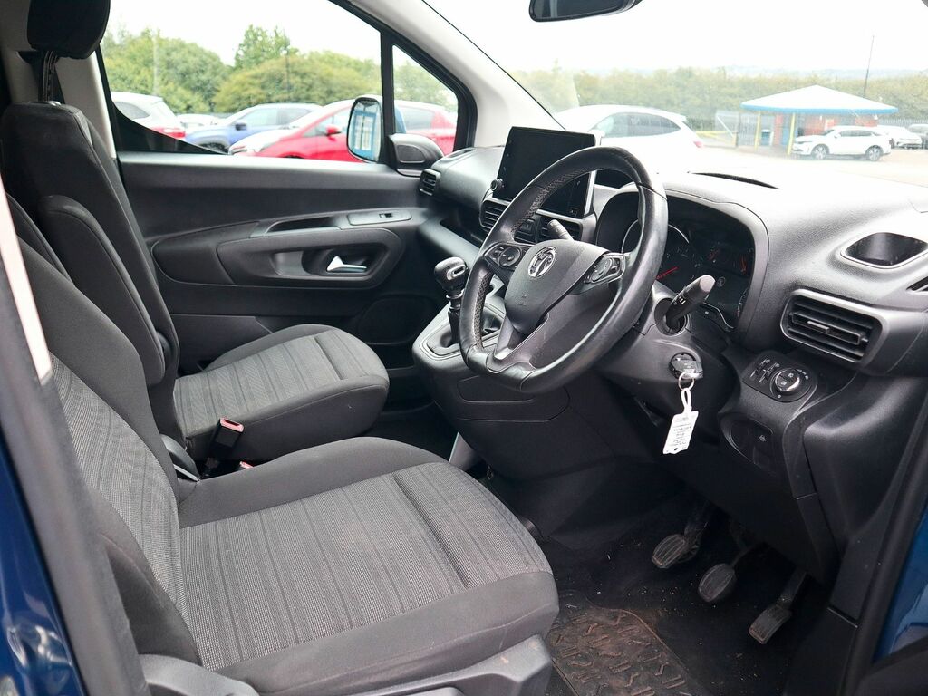 Vauxhall Combo Life Se Xl Turbo D Blue #3