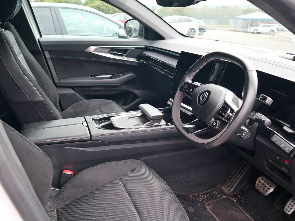 Renault Austral Techno Esprit Alpine E-tech Black #3