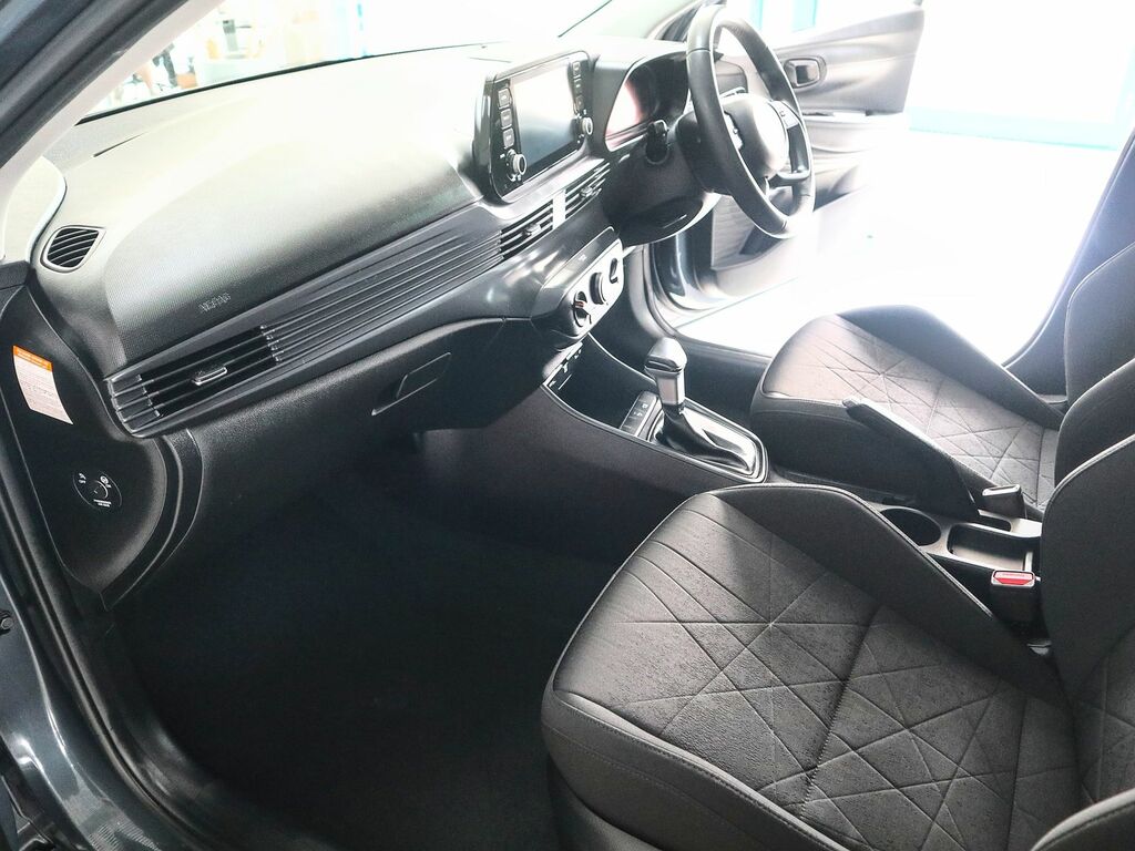 Hyundai Bayon Se Connect T-gdi Mhev Grey #4