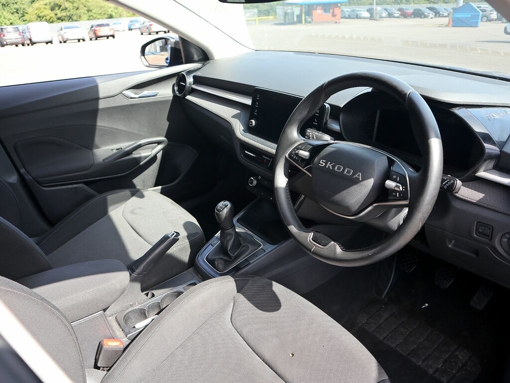 Skoda Fabia Design Edition Tsi Blue #3