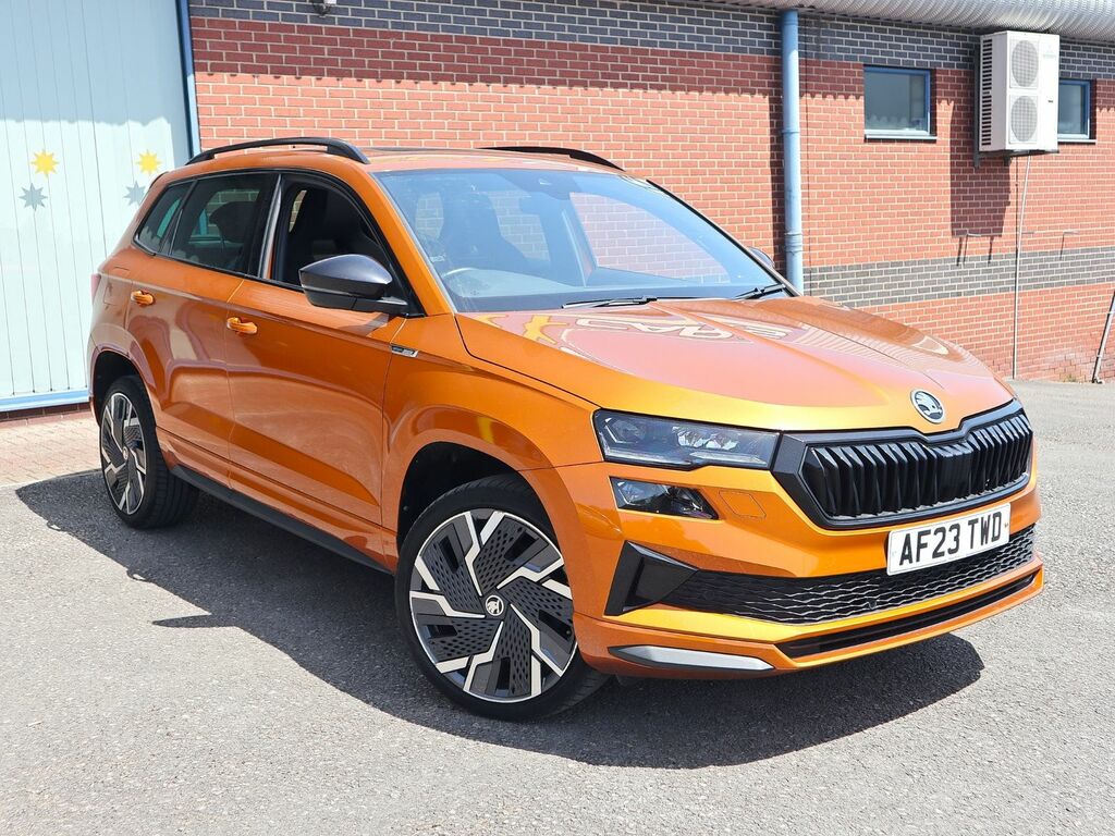 Skoda Karoq Sportline Tsi Act Dsg Orange