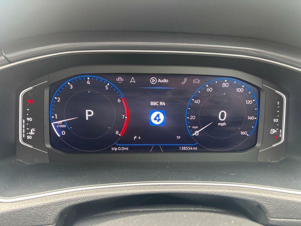 Volkswagen T-Roc 2017 1.5 Tsi Active 150Ps Evo Grey #52