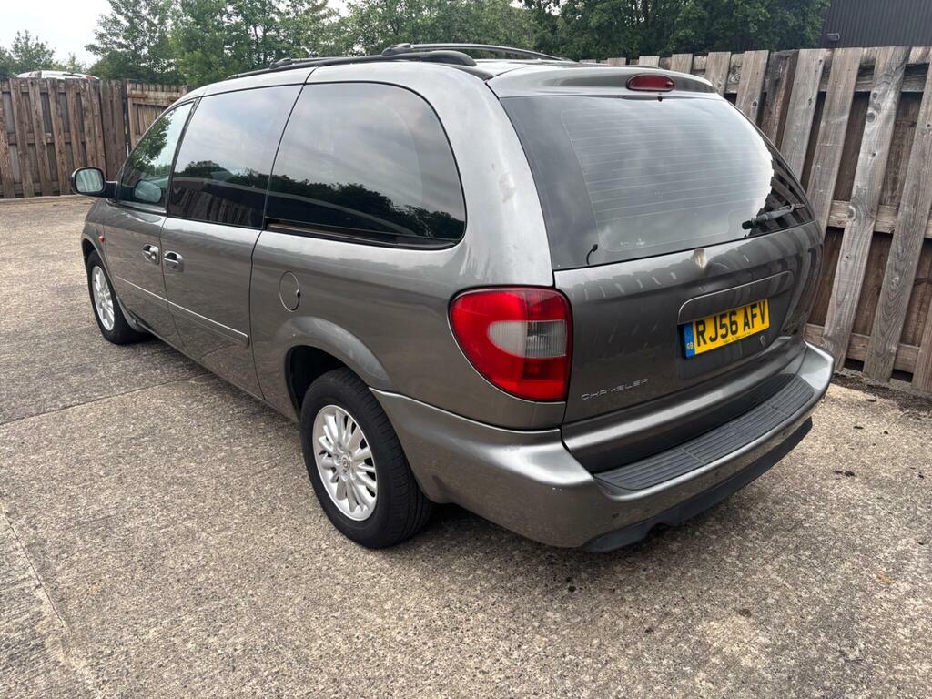 Chrysler Grand Voyager 2.8 Crd Limited Black #9
