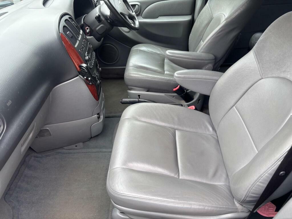 Chrysler Grand Voyager 2.8 Crd Limited Black #27