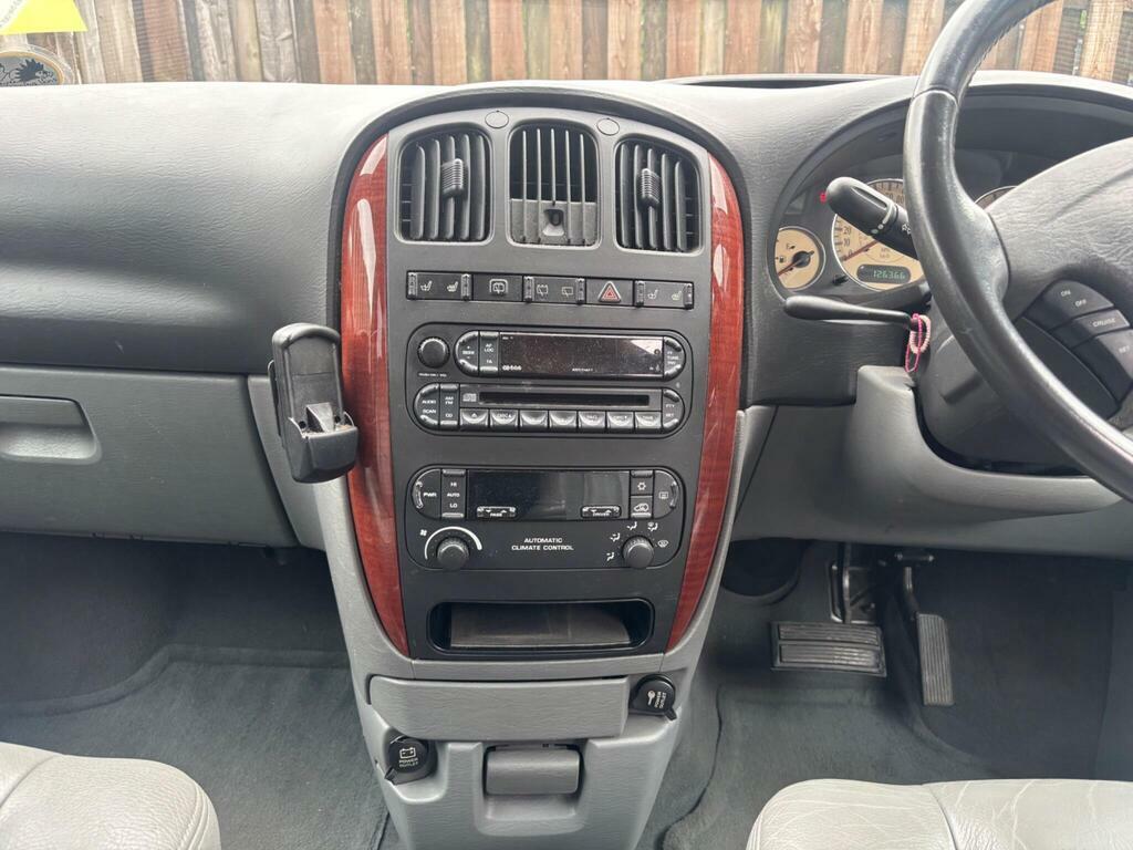 Chrysler Grand Voyager 2.8 Crd Limited Black #37