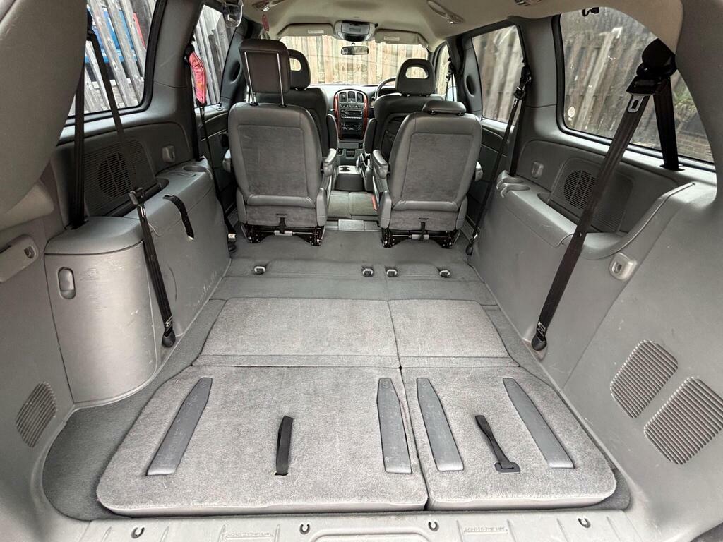 Chrysler Grand Voyager 2.8 Crd Limited Black #35