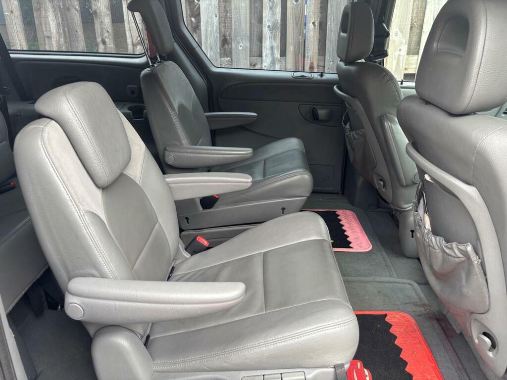 Chrysler Grand Voyager 2.8 Crd Limited Black #25