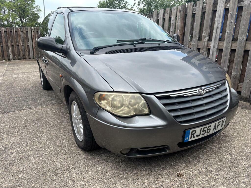 Chrysler Grand Voyager 2.8 Crd Limited Black #16