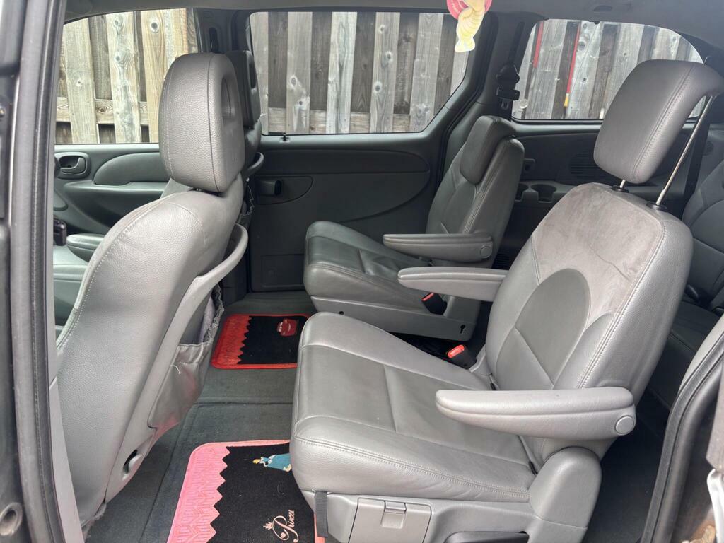 Chrysler Grand Voyager 2.8 Crd Limited Black #31