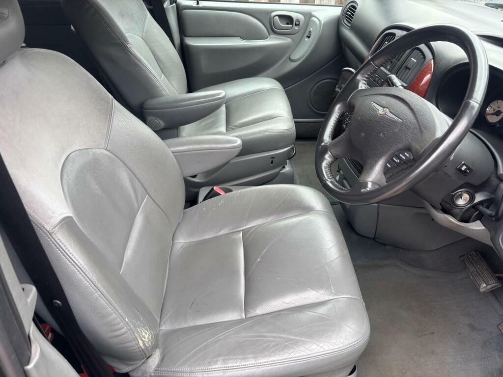Chrysler Grand Voyager 2.8 Crd LX Grey #2