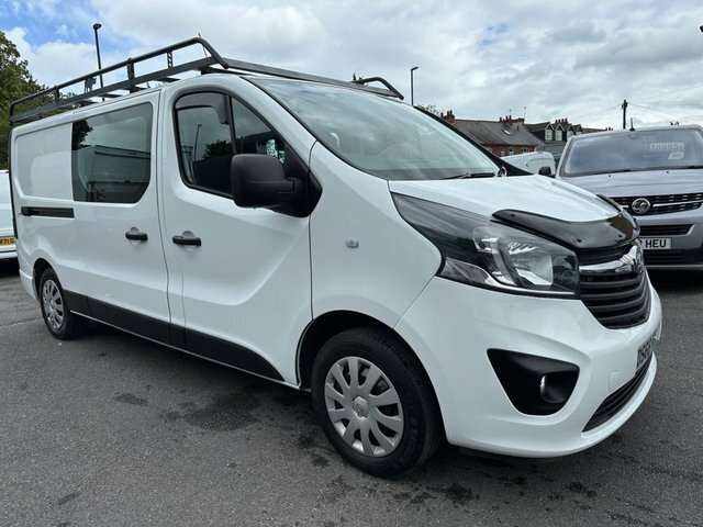 Vauxhall Vivaro 1.6 Cdti 2900 Biturbo DS68VOU White #2