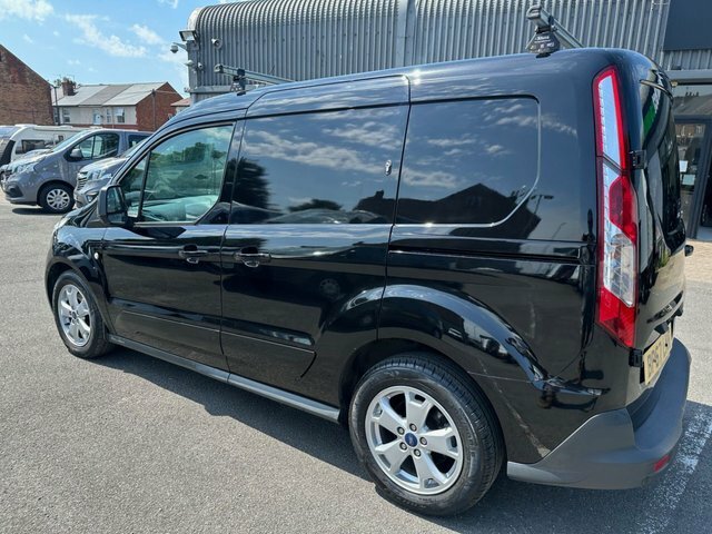Ford Transit Connect 1.5 Tdci 200 Limited BP67LNR Black #3