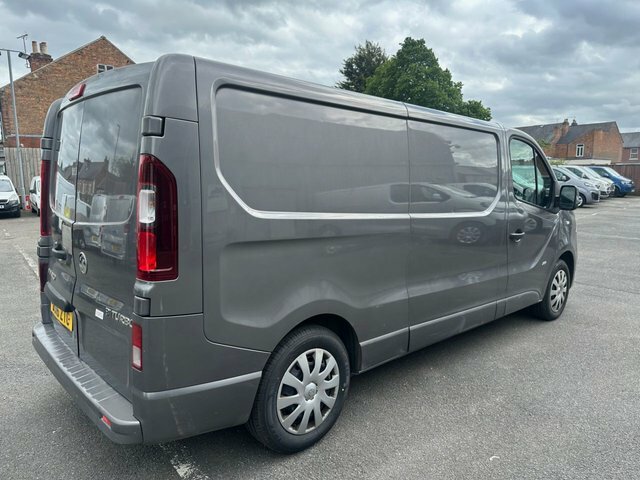 Vauxhall Vivaro 1.6 Cdti 2900 Biturbo Grey #4