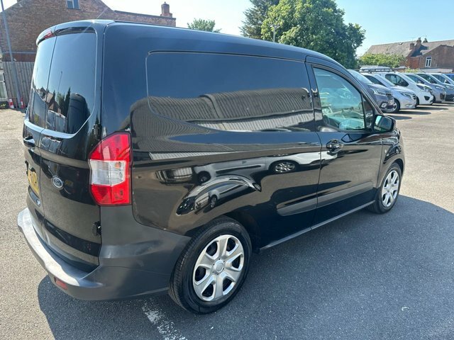 Ford Transit Courier 1.6 Tdci Trend Panel Black #5