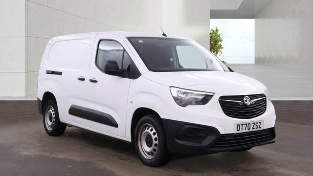 Vauxhall Combo 1.5 Turbo D 2300 White
