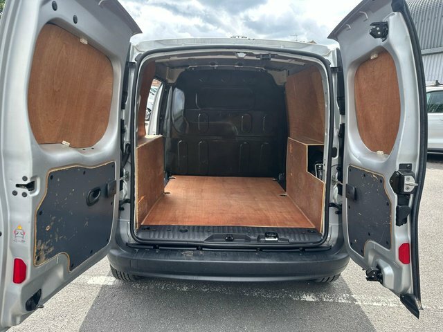 Renault Kangoo  White #22