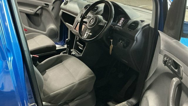 Volkswagen Caddy Panel Van Blue #8