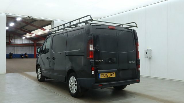 Renault Trafic 1.6 Dci Energy 27 Black #4
