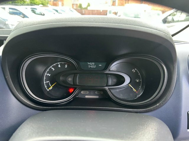 Vauxhall Vivaro   #8