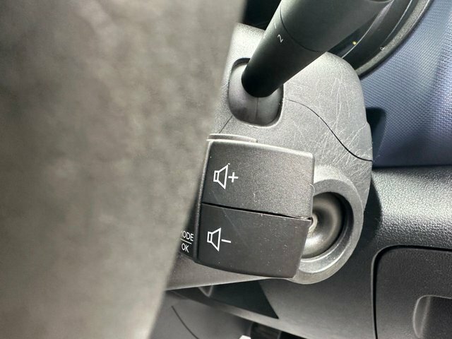Vauxhall Vivaro   #13