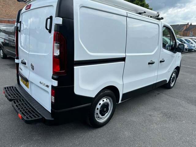 Vauxhall Vivaro   #21
