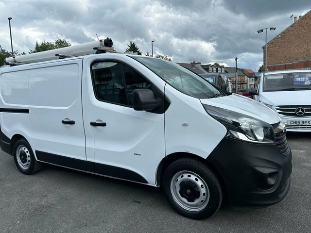 Vauxhall Vivaro   #27