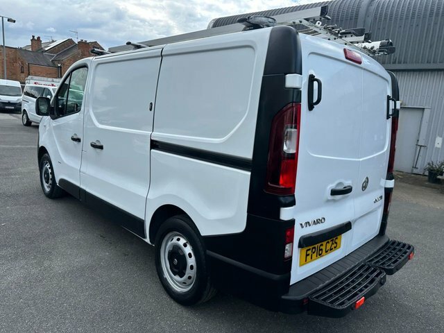 Vauxhall Vivaro   #29