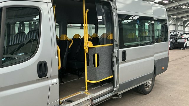 Peugeot Boxer Explorer Group 160 Bhp White #8