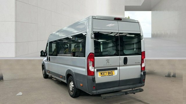 Peugeot Boxer 2.0 Bluehdi 440 Window Silver #3