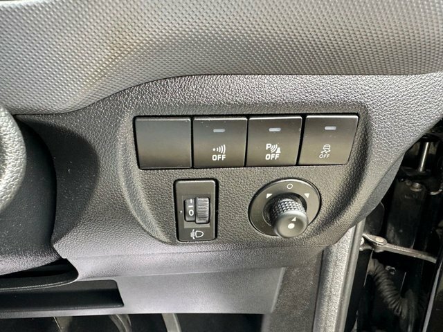 Citroen Berlingo Bluehdi Xtr Black #10