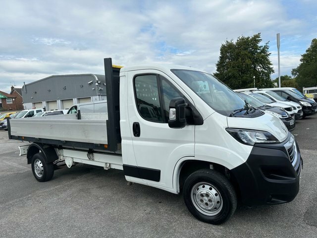 Peugeot Boxer Bluehdi Dropside 335 L3 White #2