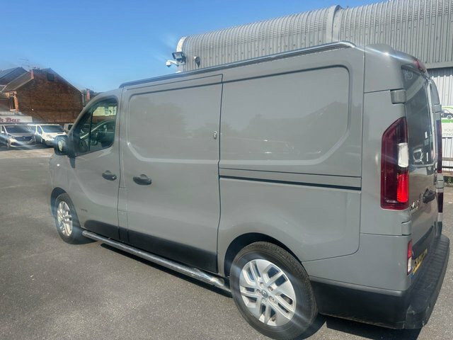 Renault Trafic Trafic Sl27 Business Dci White #15