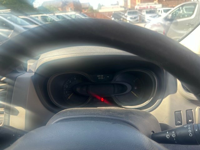 Renault Trafic Trafic Sl27 Business Dci White #9