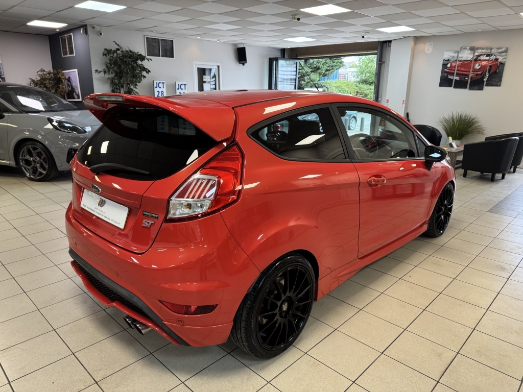 Ford Fiesta 1.6 St-3 GX16JYH Orange #2