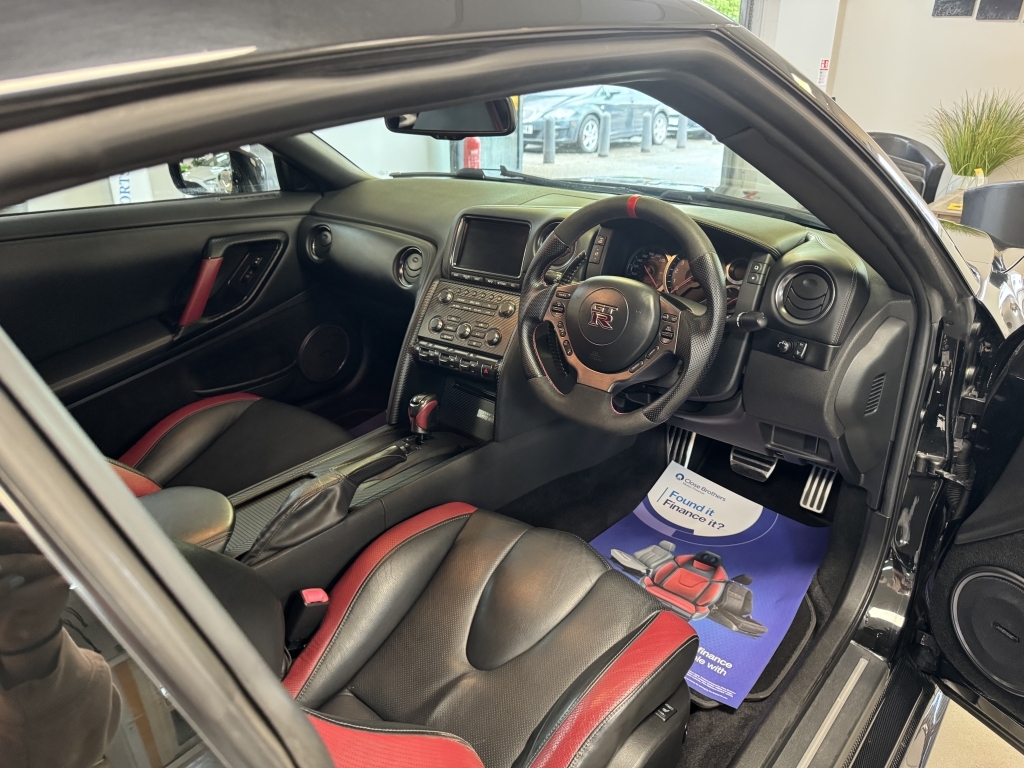 Nissan GT-R 3.8 550 Premium Black #23