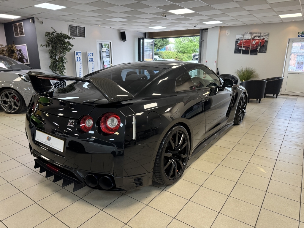 Nissan GT-R 3.8 Premium Edition Black #4