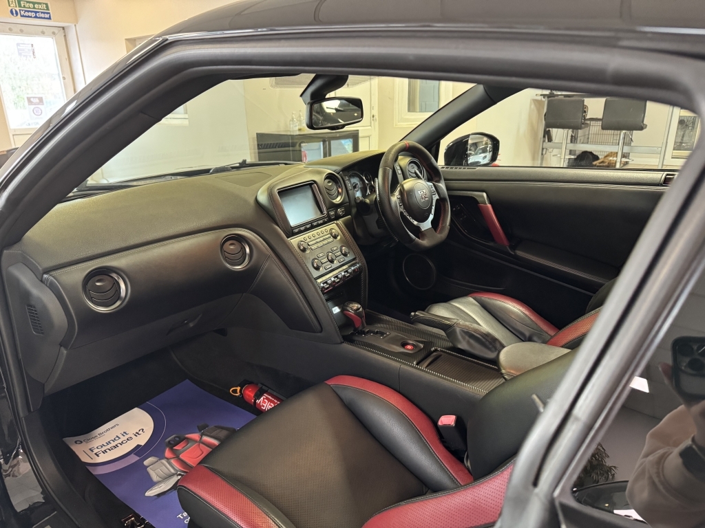 Nissan GT-R 3.8 550 Premium Black #27