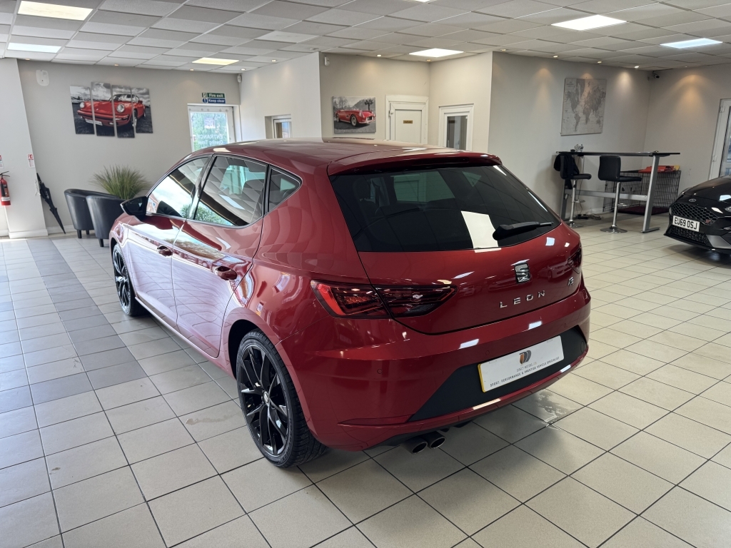 Seat Leon 1.5 Tsi Evo Fr Sport Red #2
