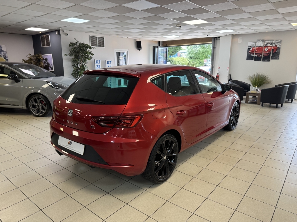 Seat Leon 1.5 Tsi Evo Fr Sport Red #3