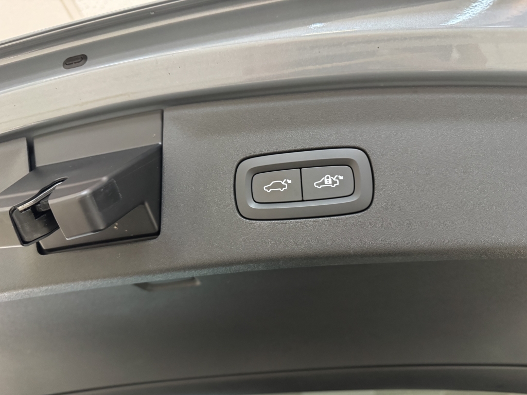 Polestar 2 170Kw 69Kwh Standard Range Sm Plus Silver #16