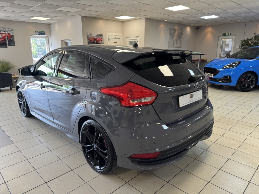 Ford Focus 2.0 St-3 SA18WXV Grey #2