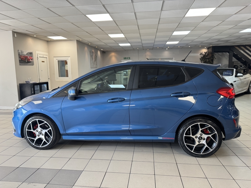 Ford Fiesta 1.5 St-2 Blue