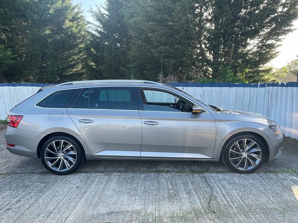 Skoda Superb For Sale 2.0 Tdi Laurin Klement 4X4 Estate D NL65FFH Beige #2